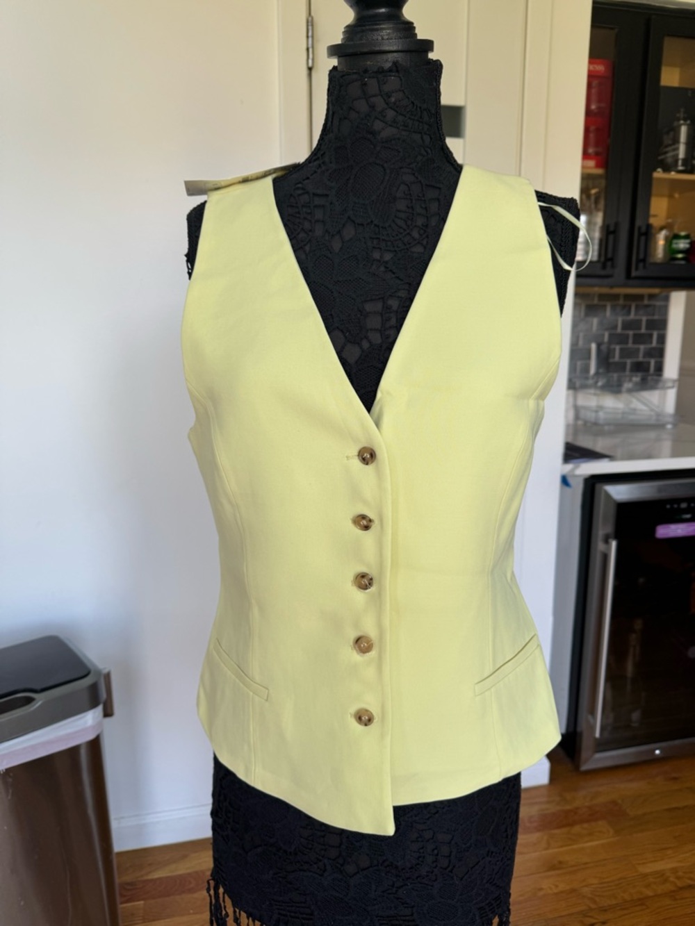 Zara Pale Yellow Sleeveless Top